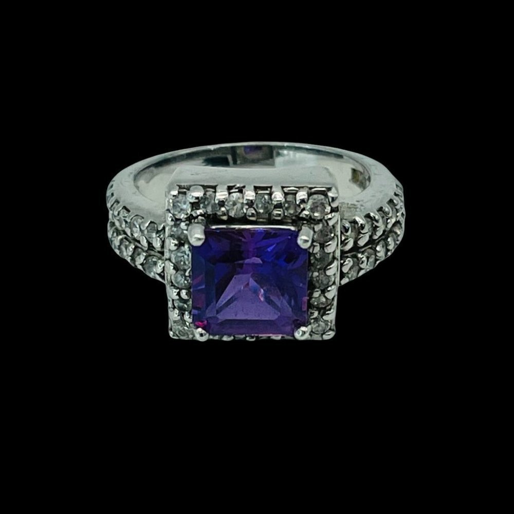 Blue Sapphire Ring Sterling Silver Accented with Rhinestones Size 7 & 3/4